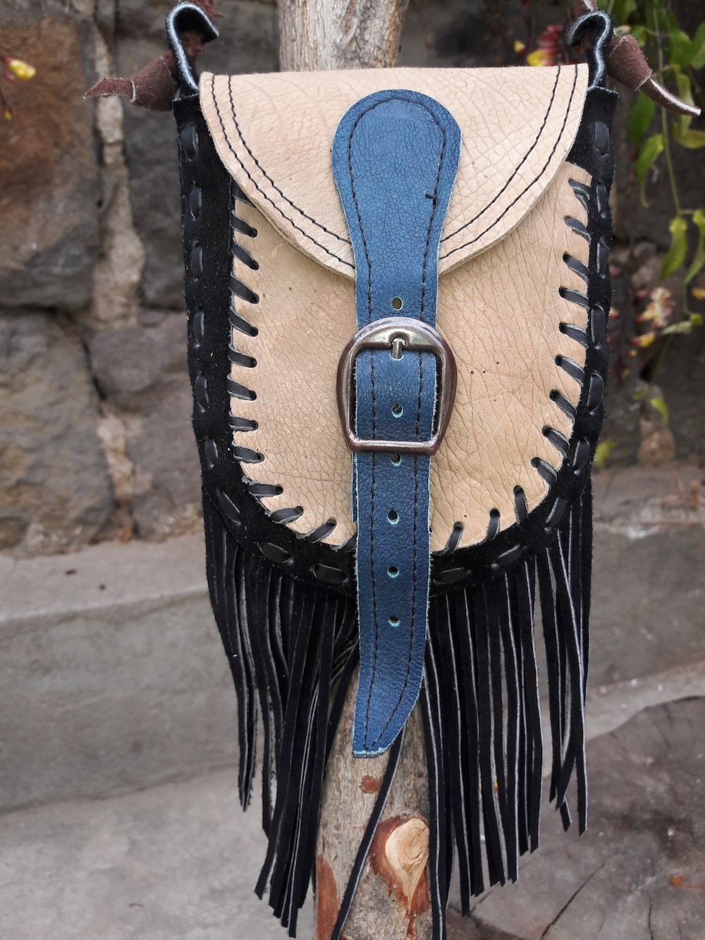 Guatemalan Handmade Leather Cross Body Bags